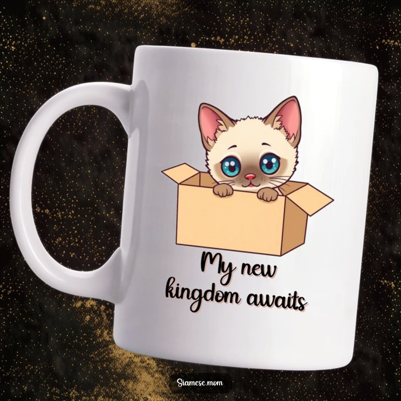 Funny Kawaii Siamese Cat Mug: Wide-eyed kitty peeking out of a cardboard box, expressing pure curiosity and playful mischief.